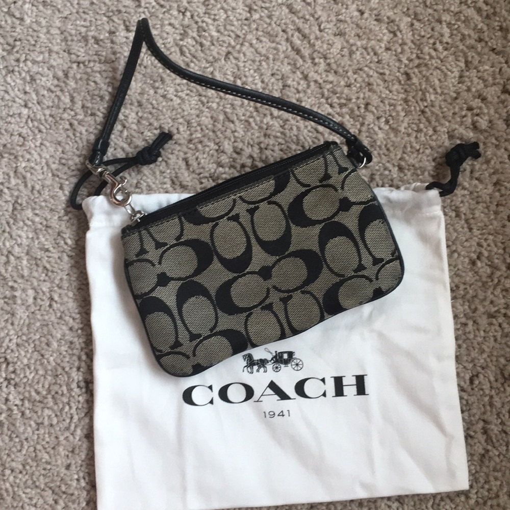 🌟Sale🌟Coach wristlet